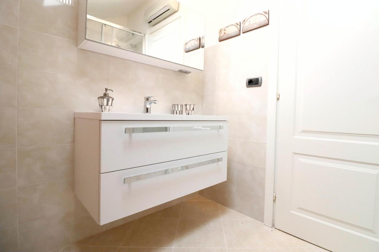 Casaviva - Central Seaview Penthouse In Camogli Εξωτερικό φωτογραφία